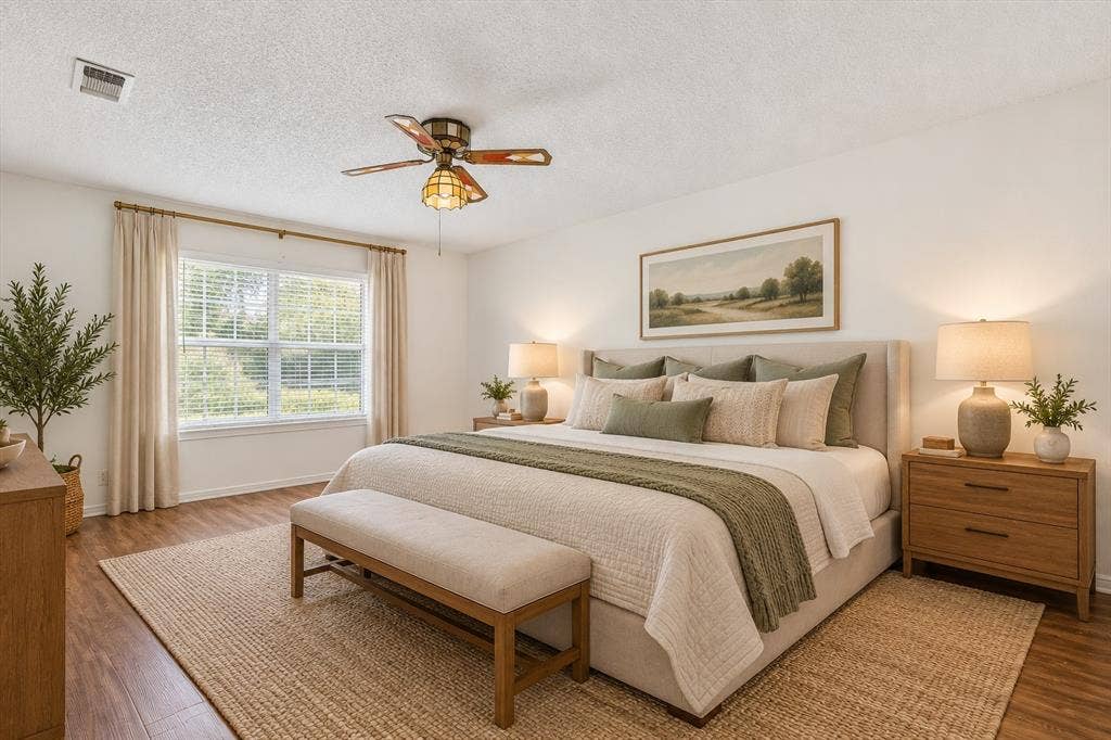 1815 Wisteria Street, Denton, TX 76205 1815 Wisteria Street, Denton, TX 76205