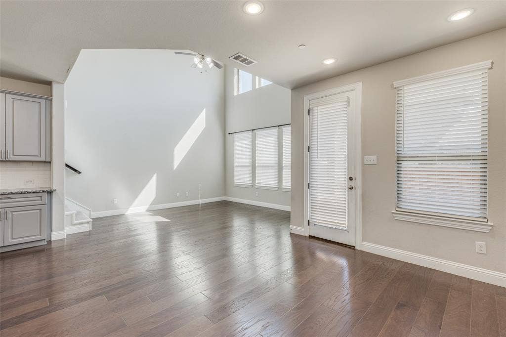 4580 Titus Circle, Plano, TX 75024 4580 Titus Circle, Plano, TX 75024