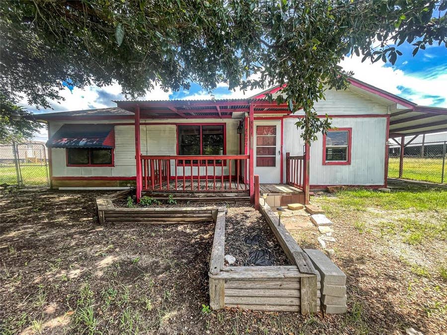 Property photo for 4602 Milburn Road, Cresson, TX