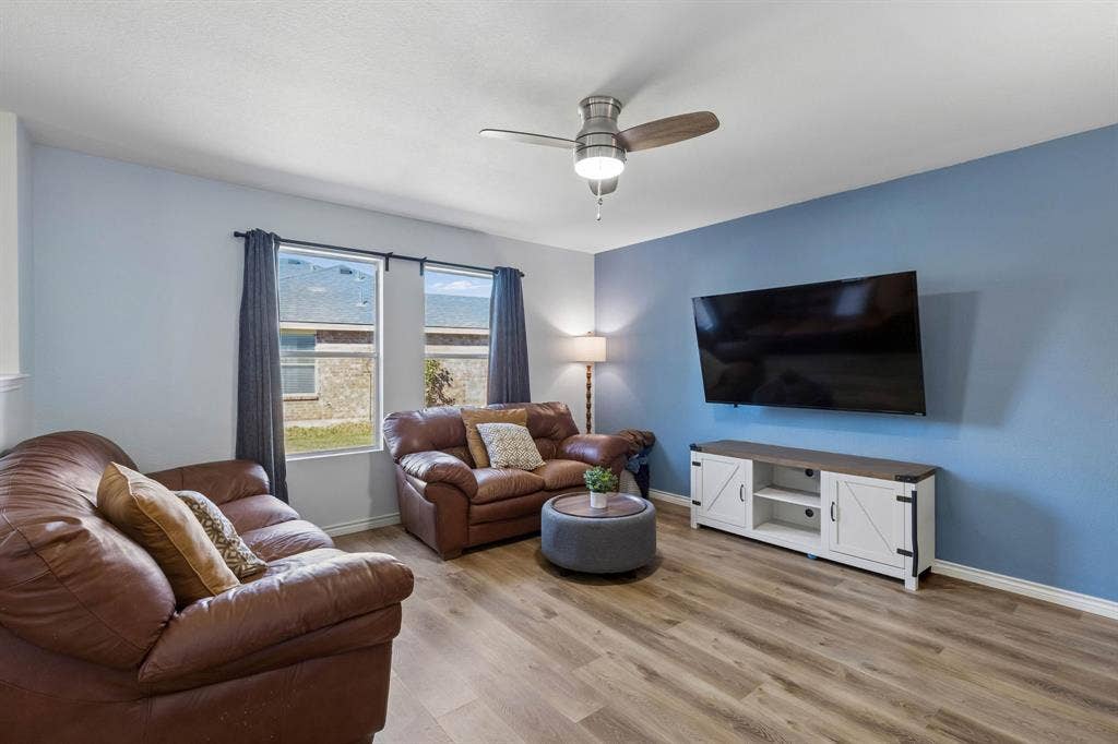 Another view of the living room.