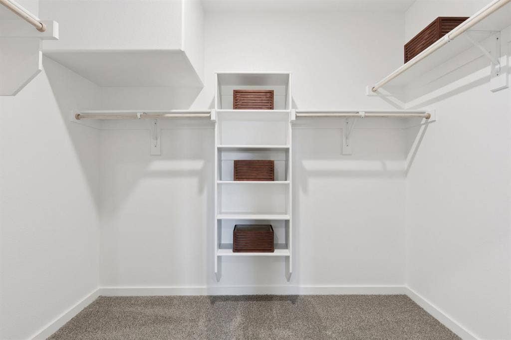 4210 Zoe Lane, Farmersville, TX 75442 Primary Closet in the Magnolia home plan – REPRESENTATIVE PHOTO