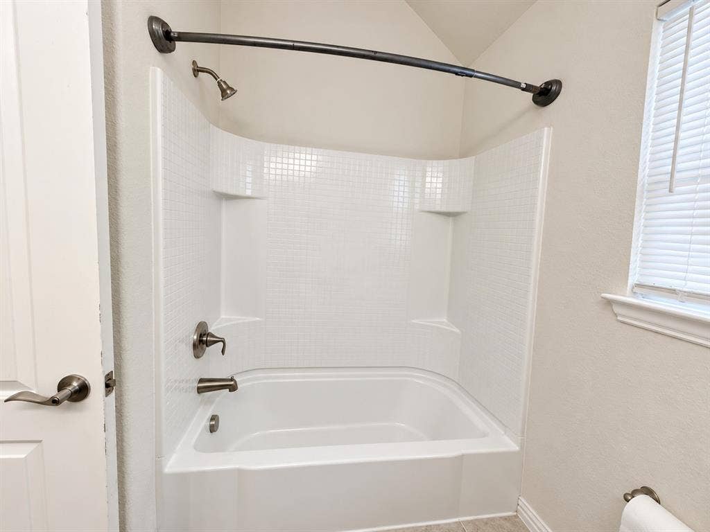 8121 Belgian Blue Court, Fort Worth, TX 76131