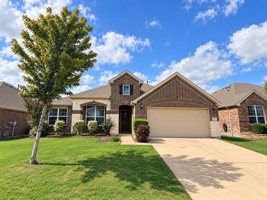 Property photo for 8121 Belgian Blue Court, Fort Worth, TX