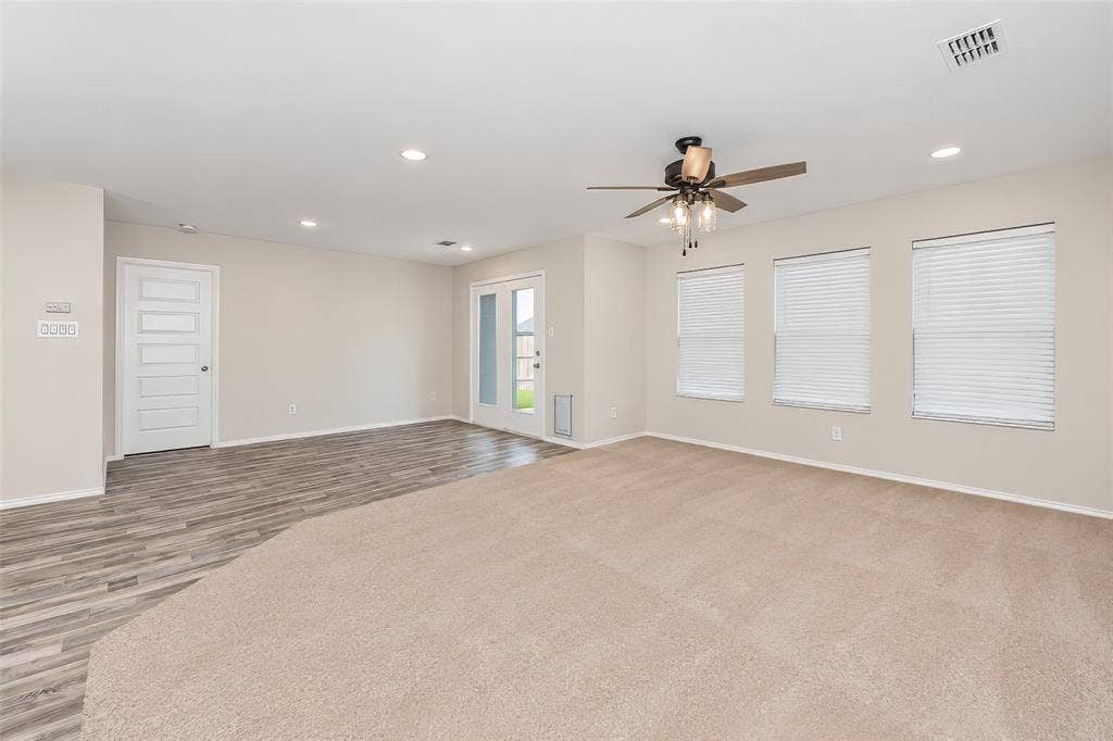 2020 Sun Star Drive, Haslet, TX 76052
