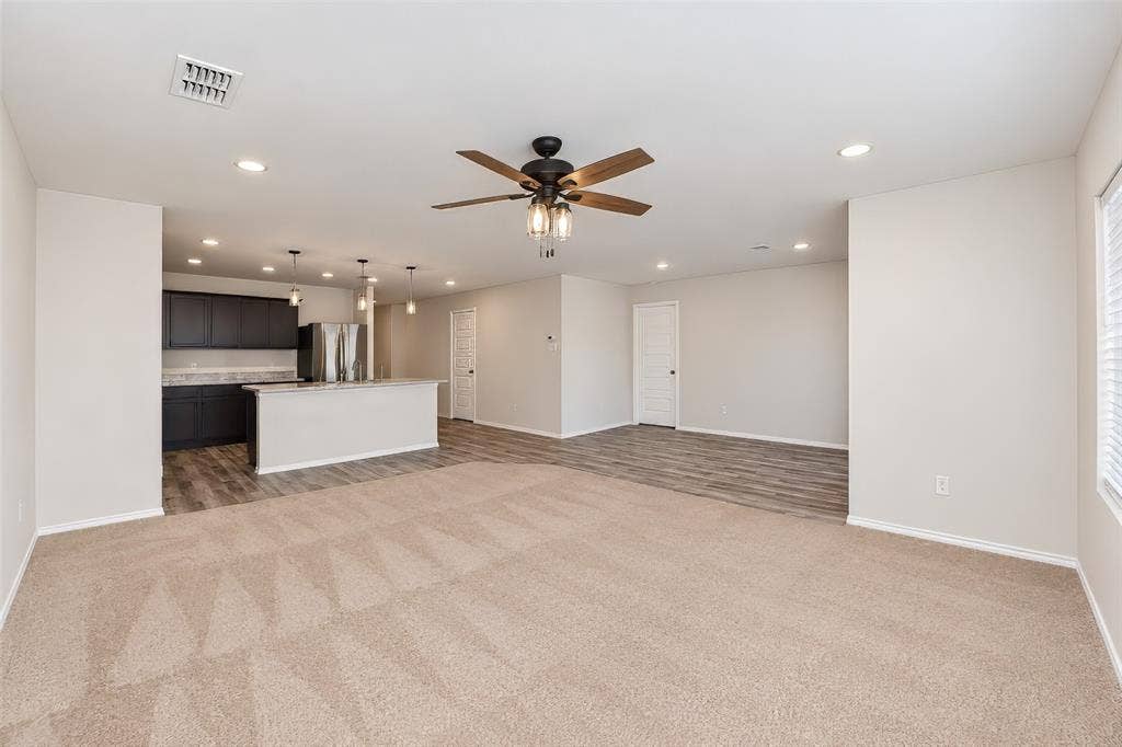 2020 Sun Star Drive, Haslet, TX 76052