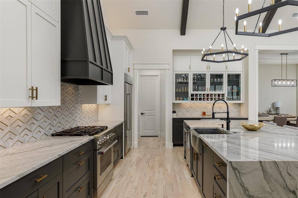 4117 Parkview Boulevard, Celina, TX 75009 4117 Parkview Boulevard, Celina, TX 75009