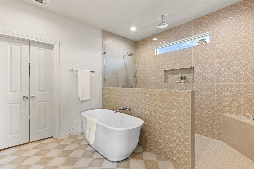 128 Paddle Boat Court, Robinson, TX 76706 128 Paddle Boat Court, Robinson, TX 76706