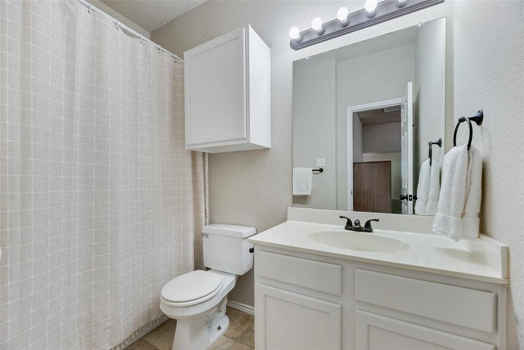 3810 Rose Court, McKinney, TX 75070 3810 Rose Court, McKinney, TX 75070