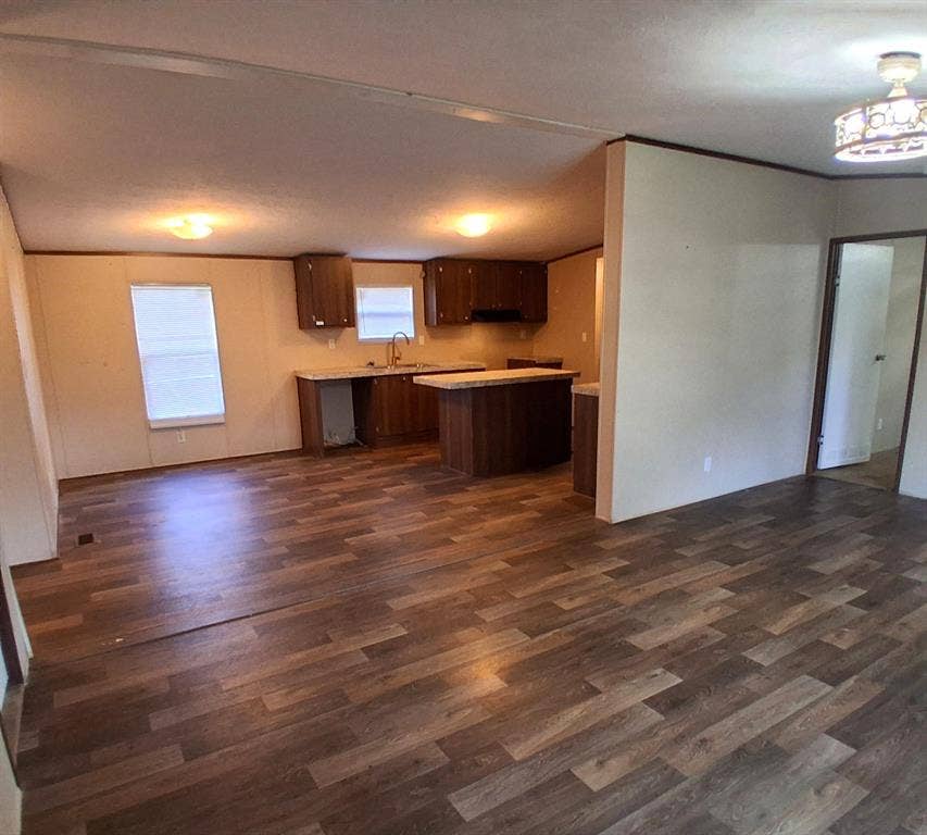 5819 County Road 2025, Ivanhoe, TX 75447