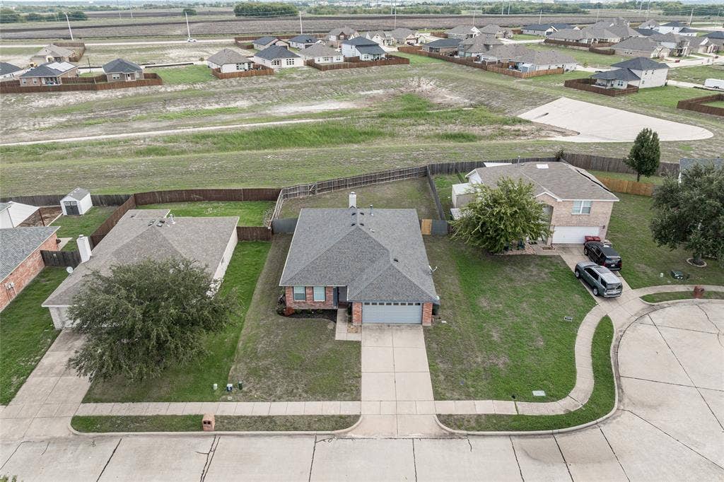 2121 Sherbrooke Court, Sherman, TX 75092