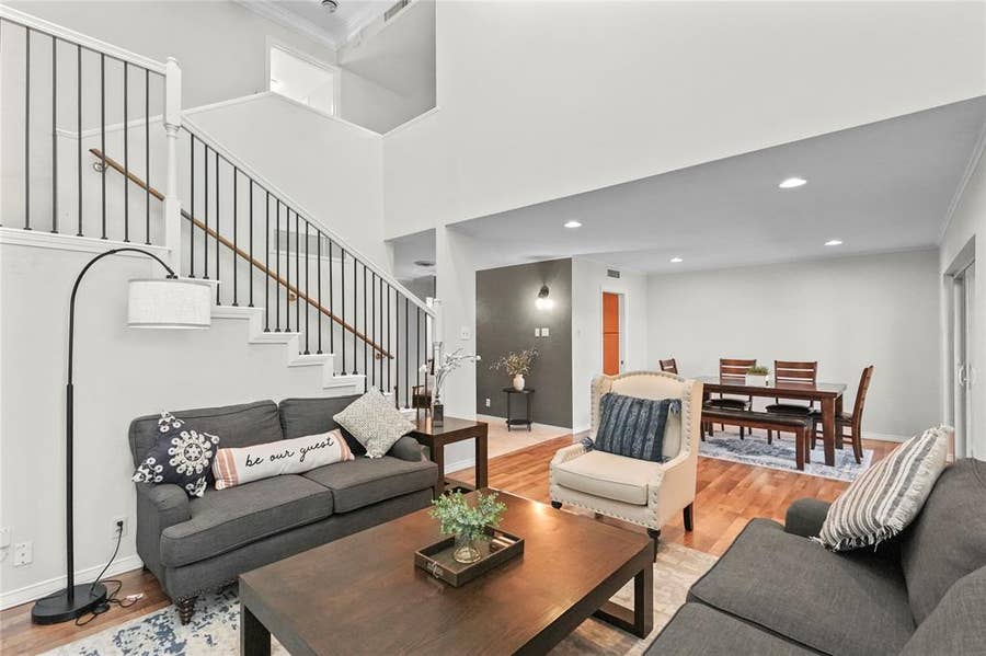 Property photo for 550 E Avenue J, #B, Grand Prairie, TX