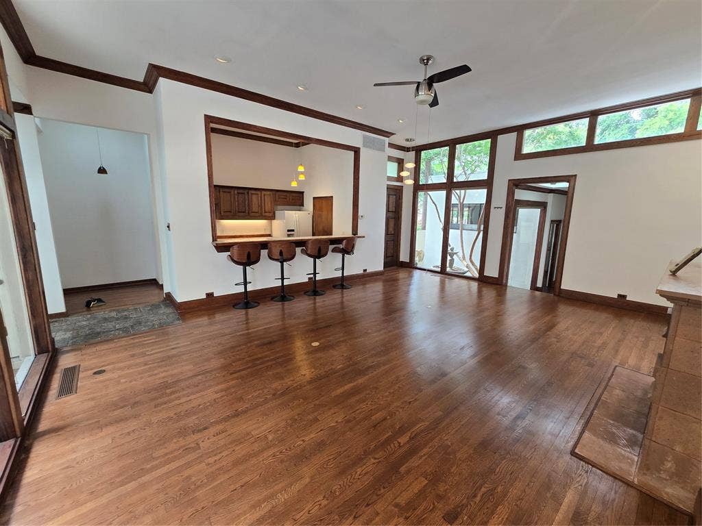6434 Southpoint Drive, Dallas, TX 75248 6434 Southpoint Drive, Dallas, TX 75248