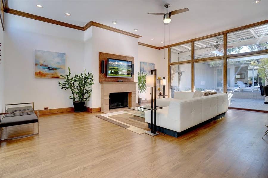 Property photo for 6434 Southpoint Drive, Dallas, TX