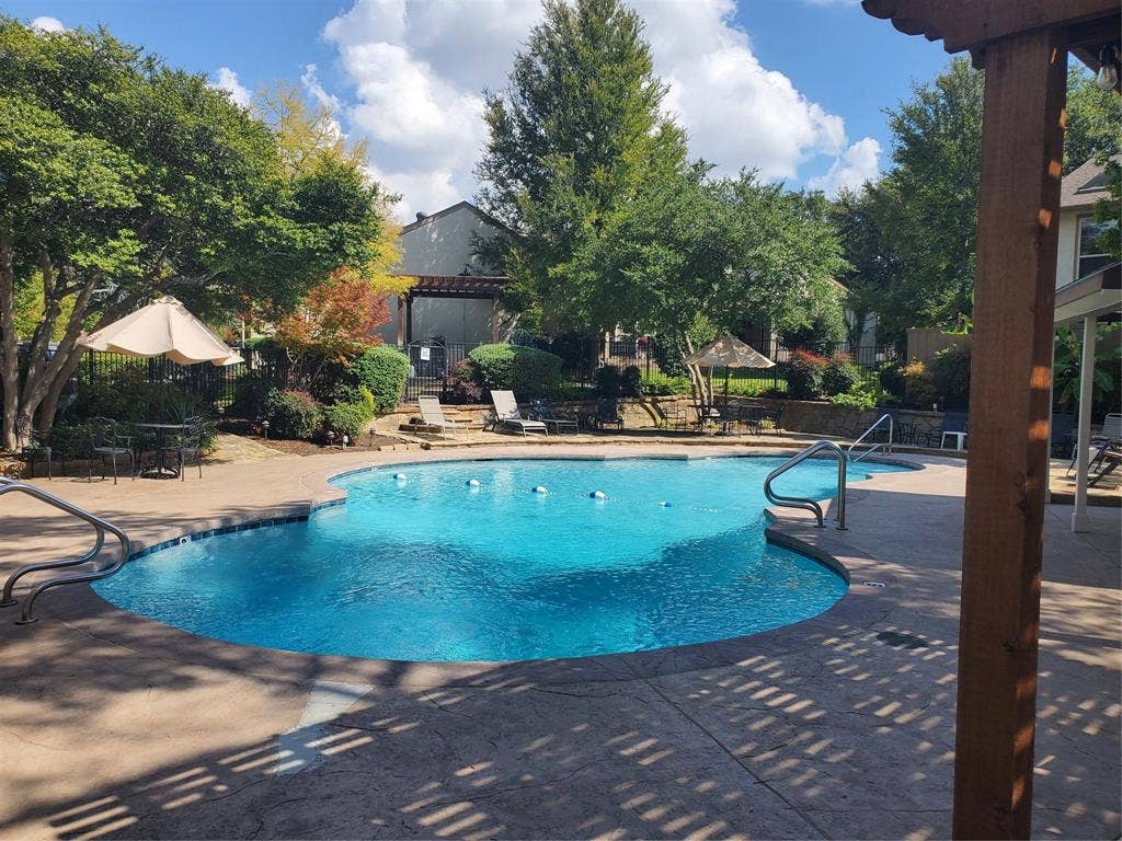 6434 Southpoint Drive, Dallas, TX 75248 6434 Southpoint Drive, Dallas, TX 75248