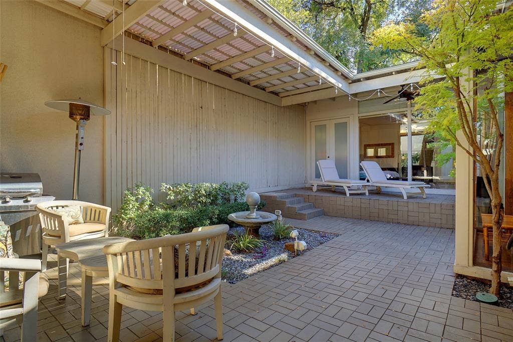 6434 Southpoint Drive, Dallas, TX 75248 6434 Southpoint Drive, Dallas, TX 75248