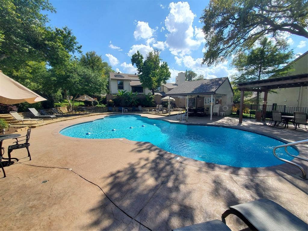 6434 Southpoint Drive, Dallas, TX 75248 6434 Southpoint Drive, Dallas, TX 75248