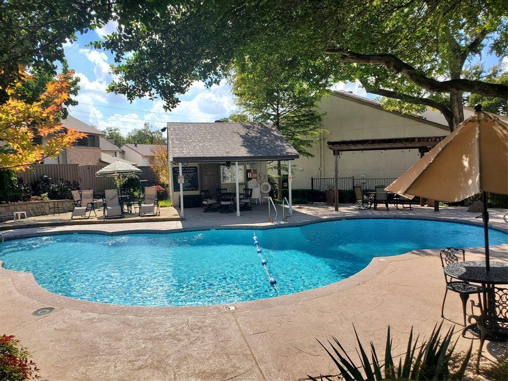 6434 Southpoint Drive, Dallas, TX 75248 6434 Southpoint Drive, Dallas, TX 75248