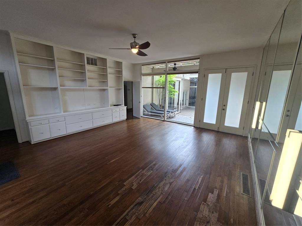 6434 Southpoint Drive, Dallas, TX 75248 6434 Southpoint Drive, Dallas, TX 75248