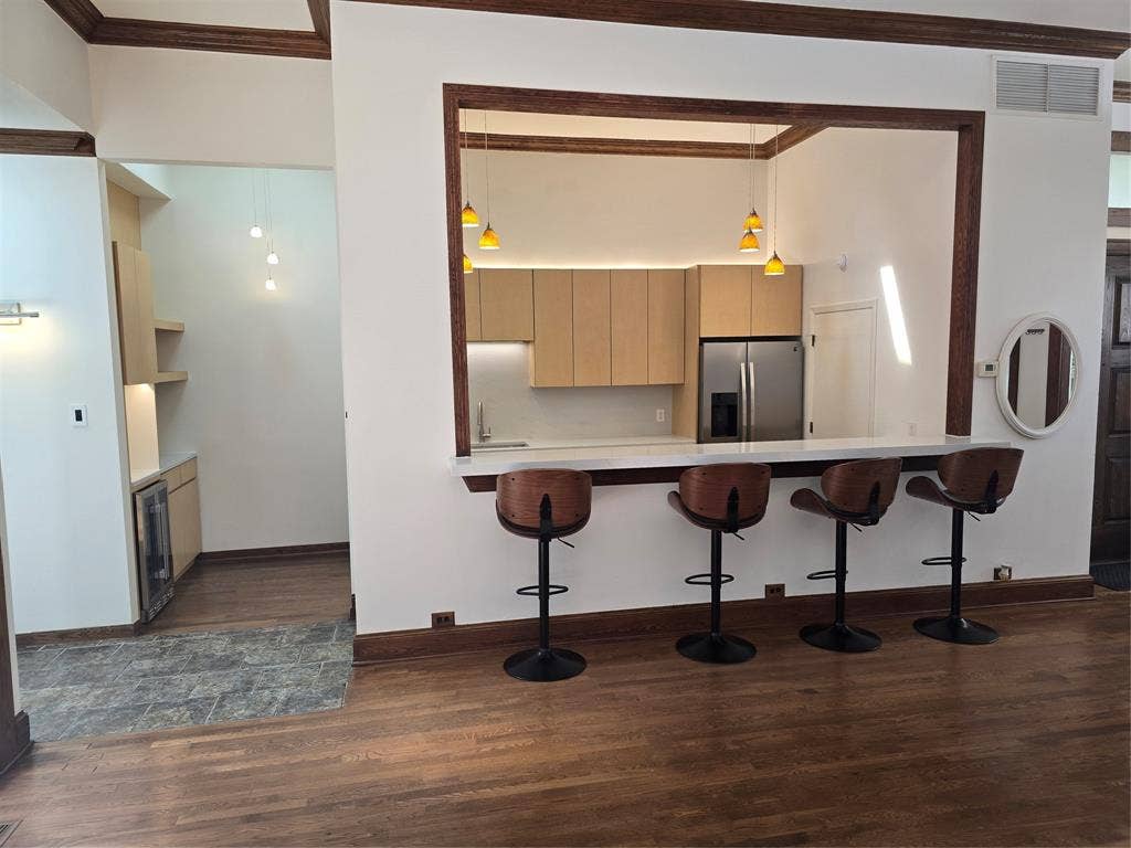 6434 Southpoint Drive, Dallas, TX 75248 6434 Southpoint Drive, Dallas, TX 75248