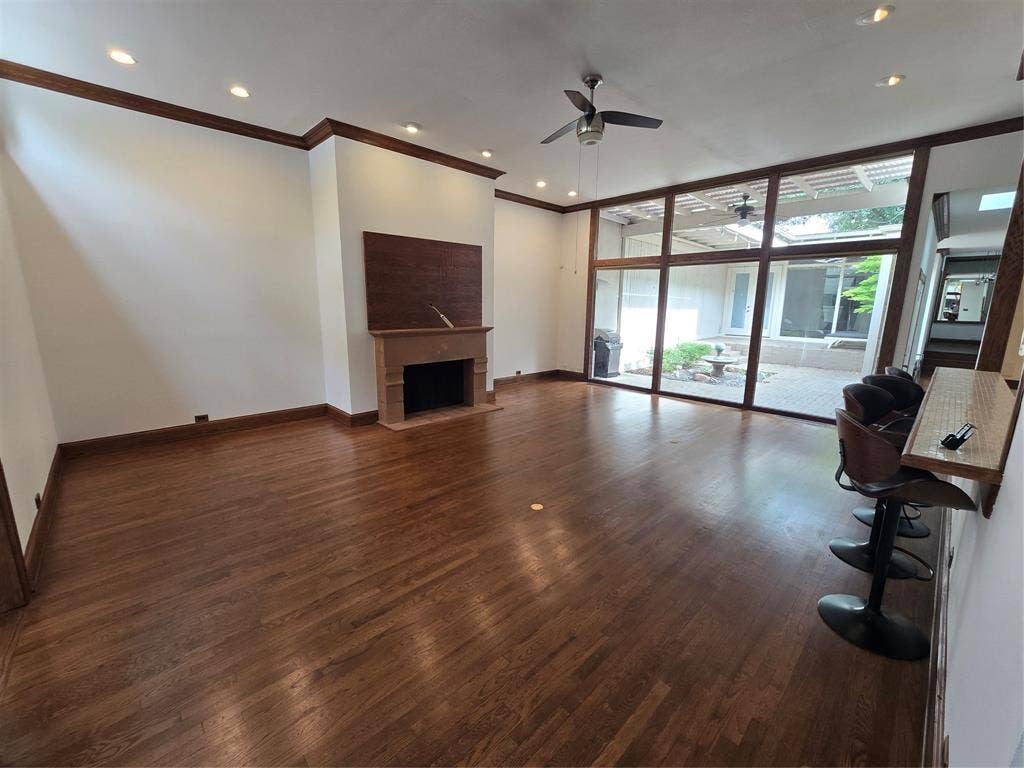 6434 Southpoint Drive, Dallas, TX 75248 6434 Southpoint Drive, Dallas, TX 75248