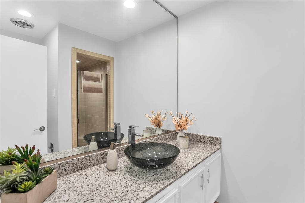 11332 Park Central Place, #C, Dallas, TX 75230 11332 Park Central Place, #C, Dallas, TX 75230