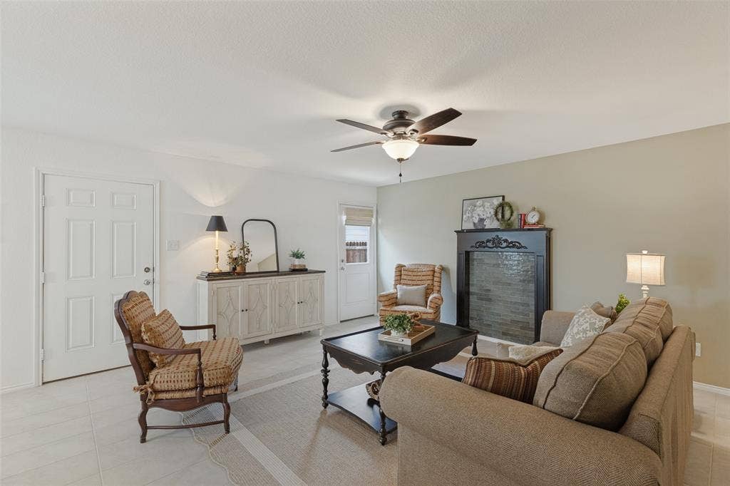 3700 Kinglet Court, McKinney, TX 75071 3700 Kinglet Court, McKinney, TX 75071