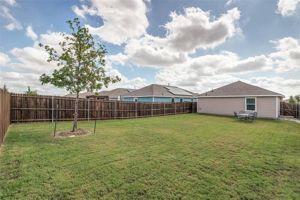 3700 Kinglet Court, McKinney, TX 75071 3700 Kinglet Court, McKinney, TX 75071