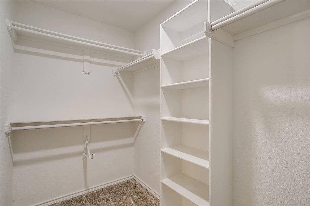 120 Hillside Court, Aledo, TX 76008