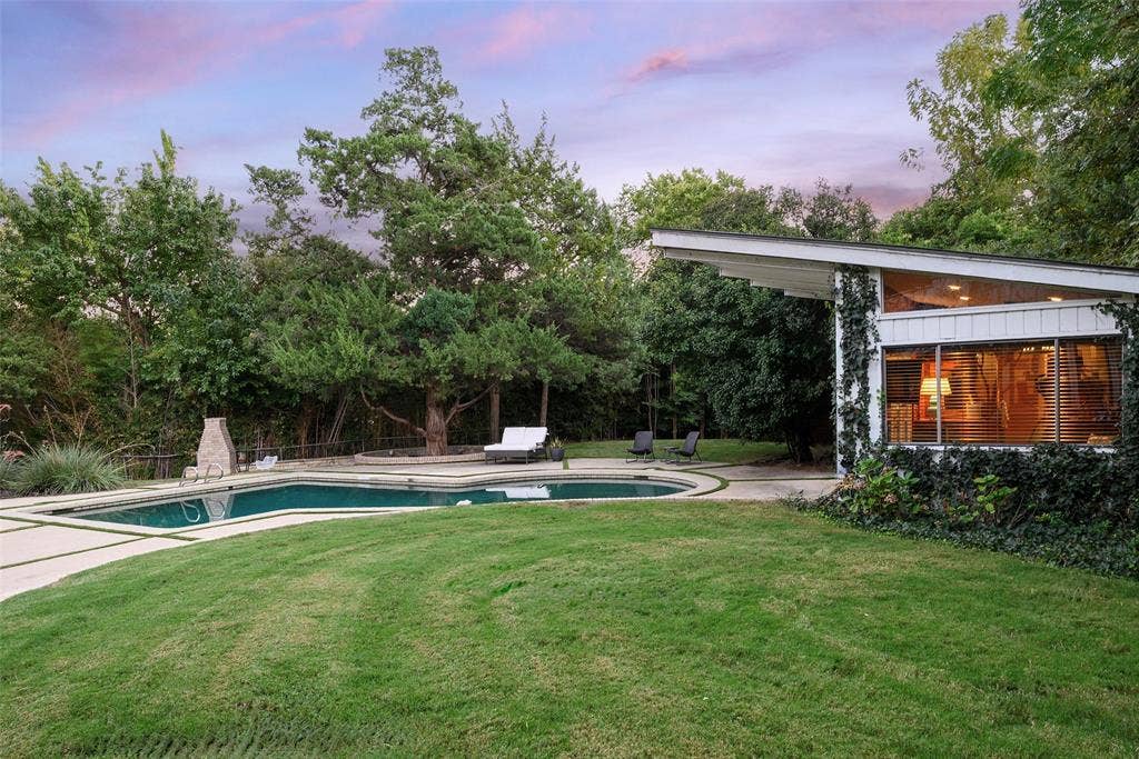 4930 Mangold Circle, Dallas, TX 75229 4930 Mangold Circle, Dallas, TX 75229