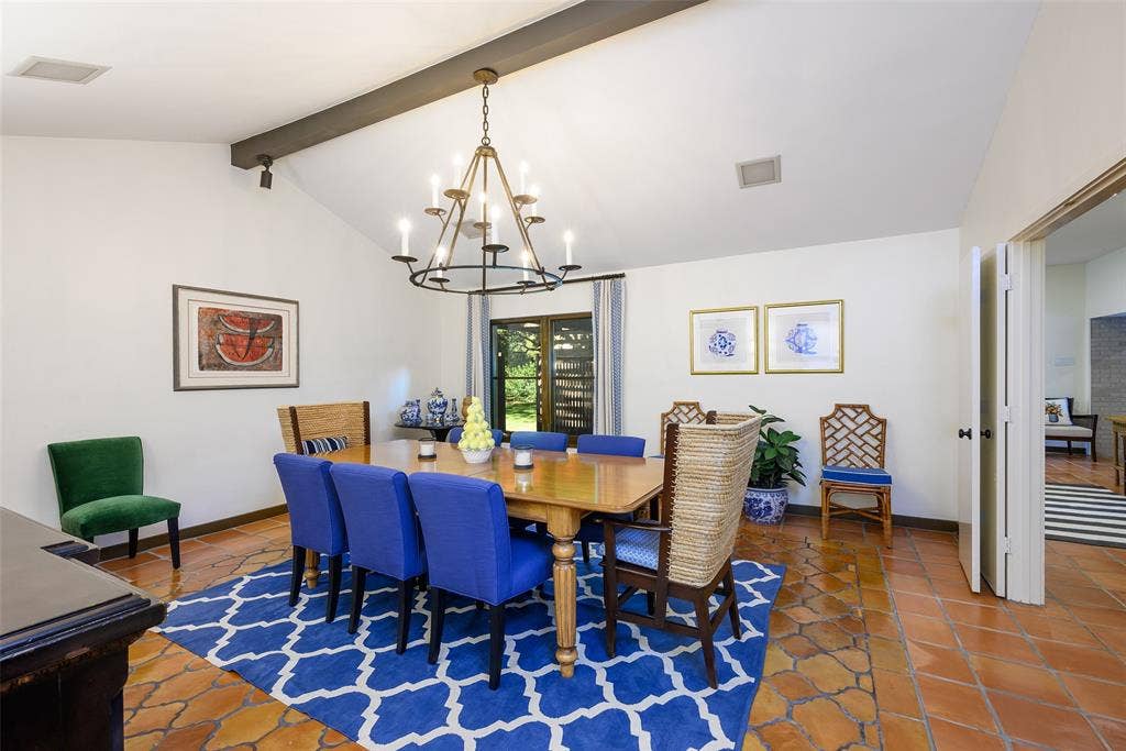 4930 Mangold Circle, Dallas, TX 75229 4930 Mangold Circle, Dallas, TX 75229