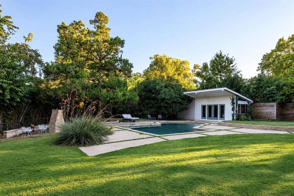 4930 Mangold Circle, Dallas, TX 75229 4930 Mangold Circle, Dallas, TX 75229