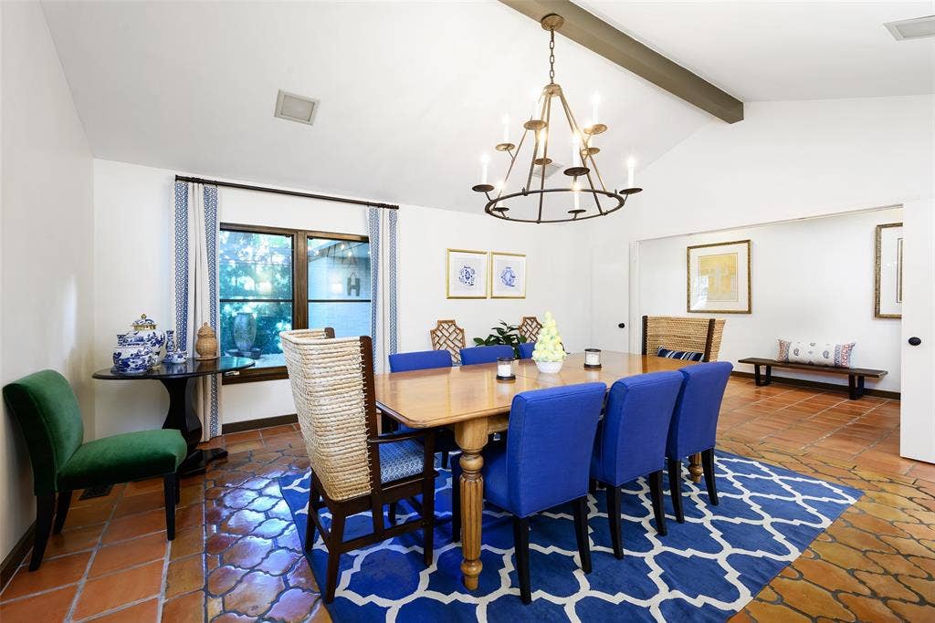 4930 Mangold Circle, Dallas, TX 75229 4930 Mangold Circle, Dallas, TX 75229