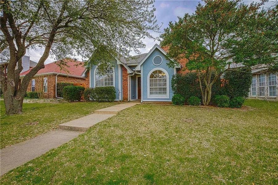 Property photo for 2134 Arbor Creek Drive, Carrollton, TX