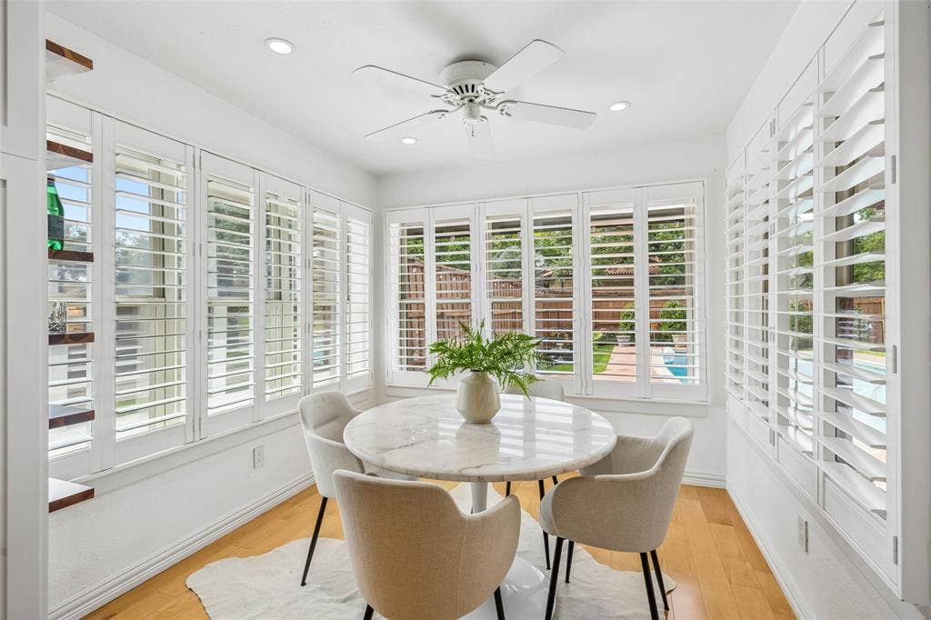 101 E Northgate Drive, Irving, TX 75062 Enjoy your morning coffee overlooking the spacious backyard and pool.
