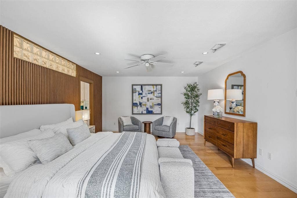 101 E Northgate Drive, Irving, TX 75062 101 E Northgate Drive, Irving, TX 75062