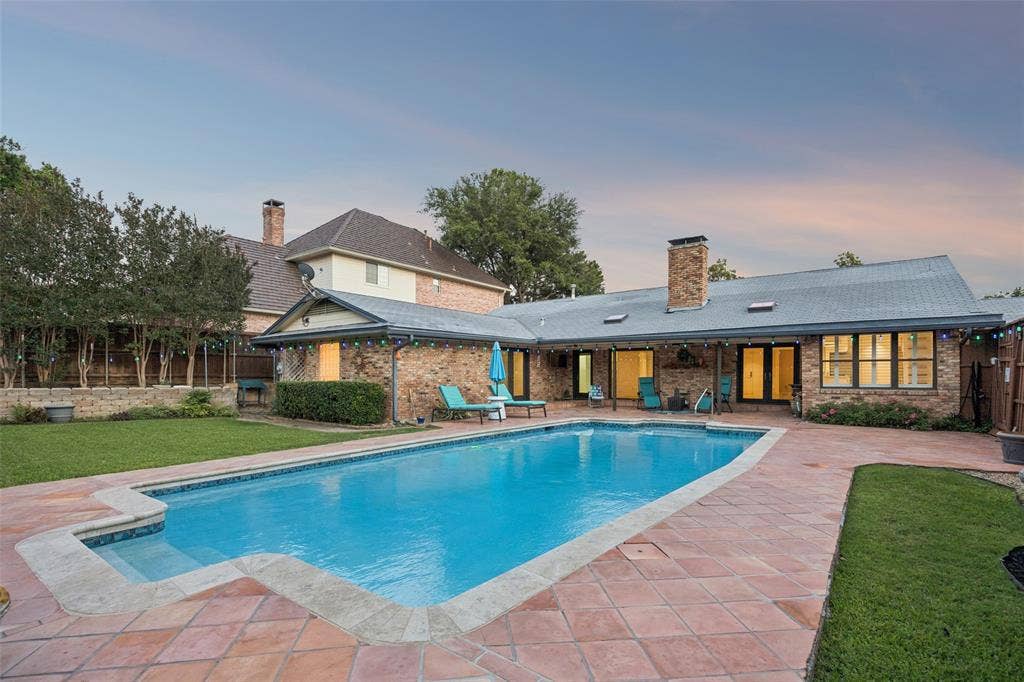 101 E Northgate Drive, Irving, TX 75062 Approx $30,000 in pool renovation in 2023