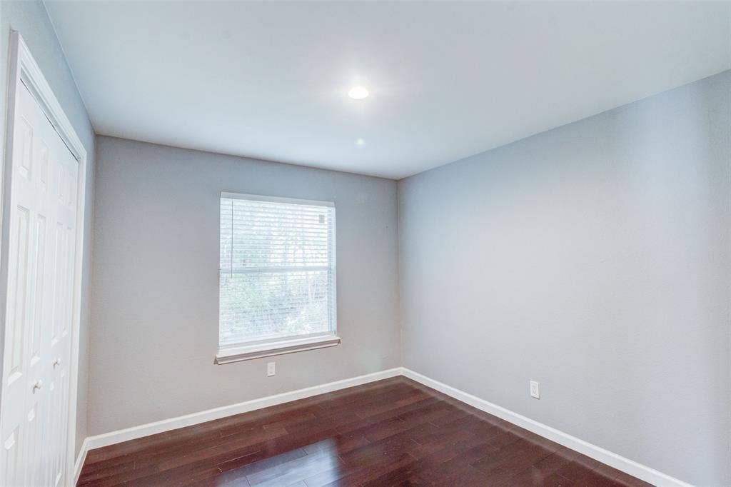 2327 Arroyo Avenue, Dallas, TX 75219