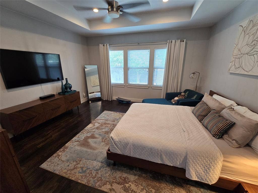 618 N Clinton Avenue, Dallas, TX 75208 618 N Clinton Avenue, Dallas, TX 75208
