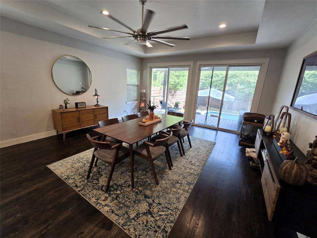 618 N Clinton Avenue, Dallas, TX 75208 618 N Clinton Avenue, Dallas, TX 75208