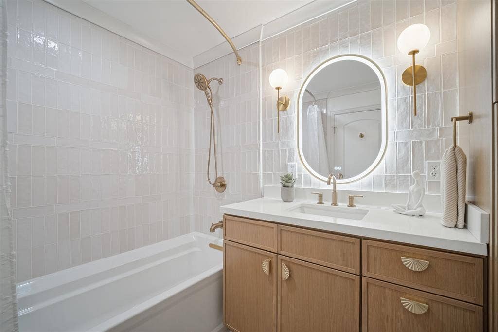 6630 Town Bluff Drive, Dallas, TX 75248