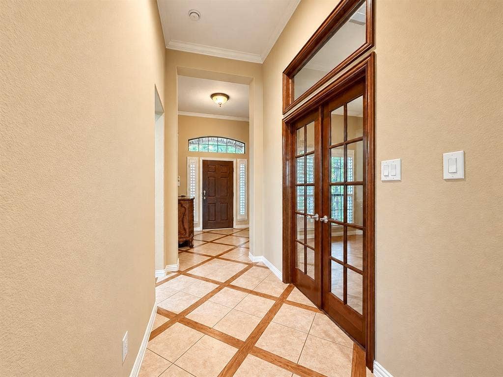 768 Ashleigh Lane, Lantana, TX 76226