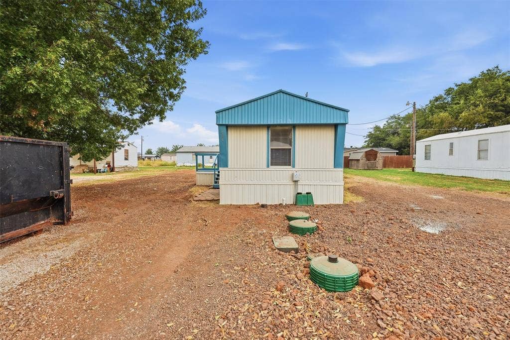 904- B Flamingo Road, Granbury, TX 76049 904- B Flamingo Road, Granbury, TX 76049