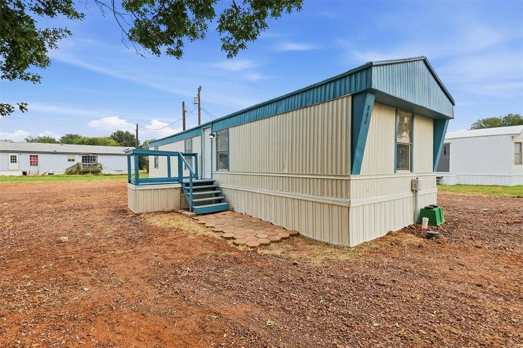 904- B Flamingo Road, Granbury, TX 76049 904- B Flamingo Road, Granbury, TX 76049