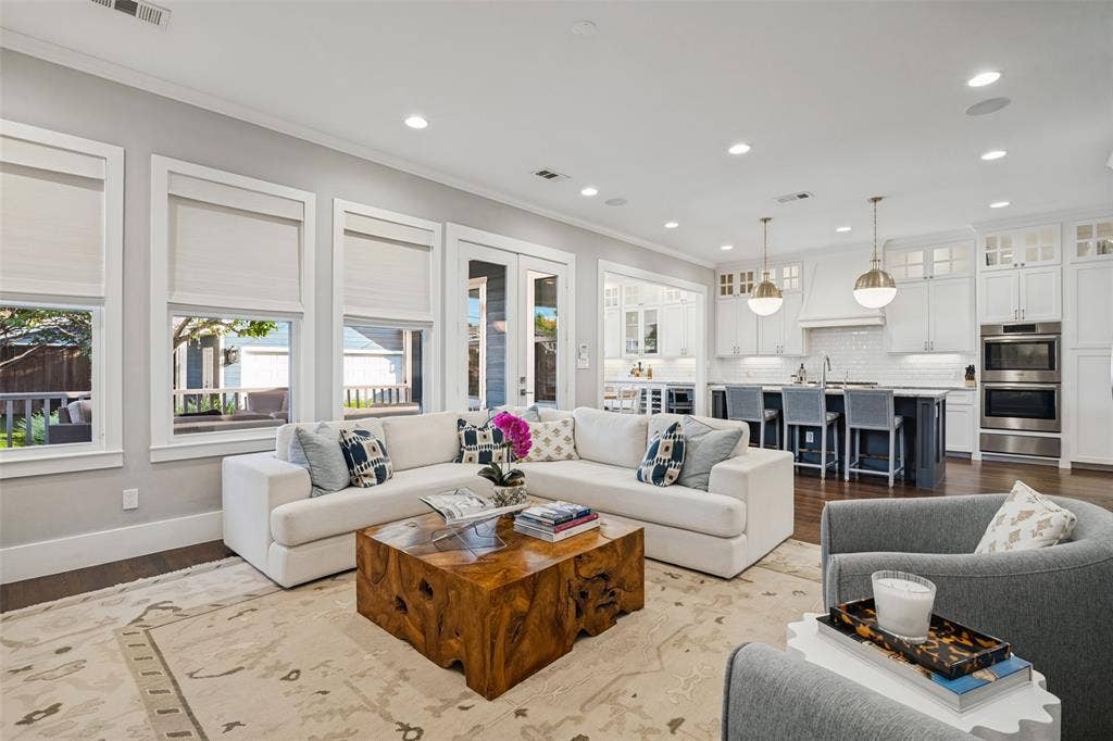 5331 Willis Avenue, Dallas, TX 75206