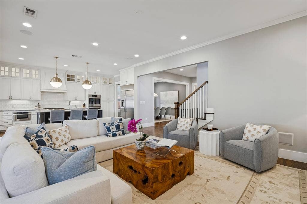 5331 Willis Avenue, Dallas, TX 75206