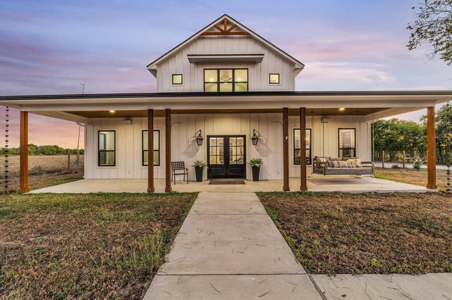 Property photo for 23010 Rosebud Road, Burlington, TX
