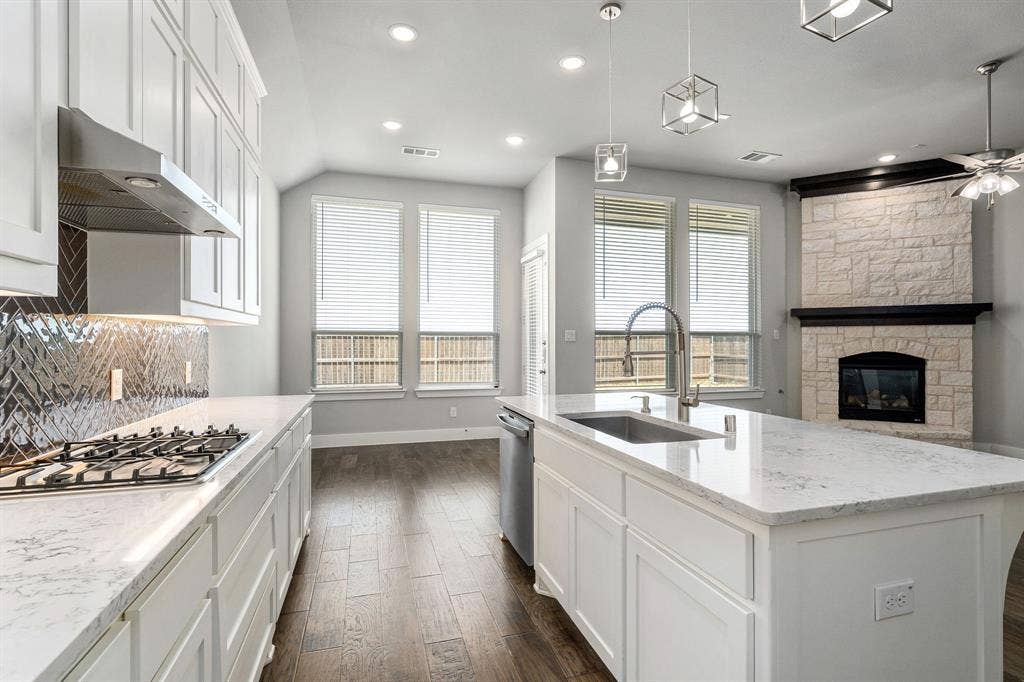 2917 Saltwood, Celina, TX 75009 2917 Saltwood, Celina, TX 75009