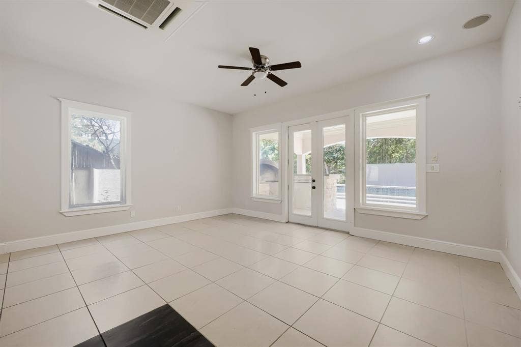 2242 Mountain Lakes Drive, Cedar Hill, TX 75104 2242 Mountain Lakes Drive, Cedar Hill, TX 75104