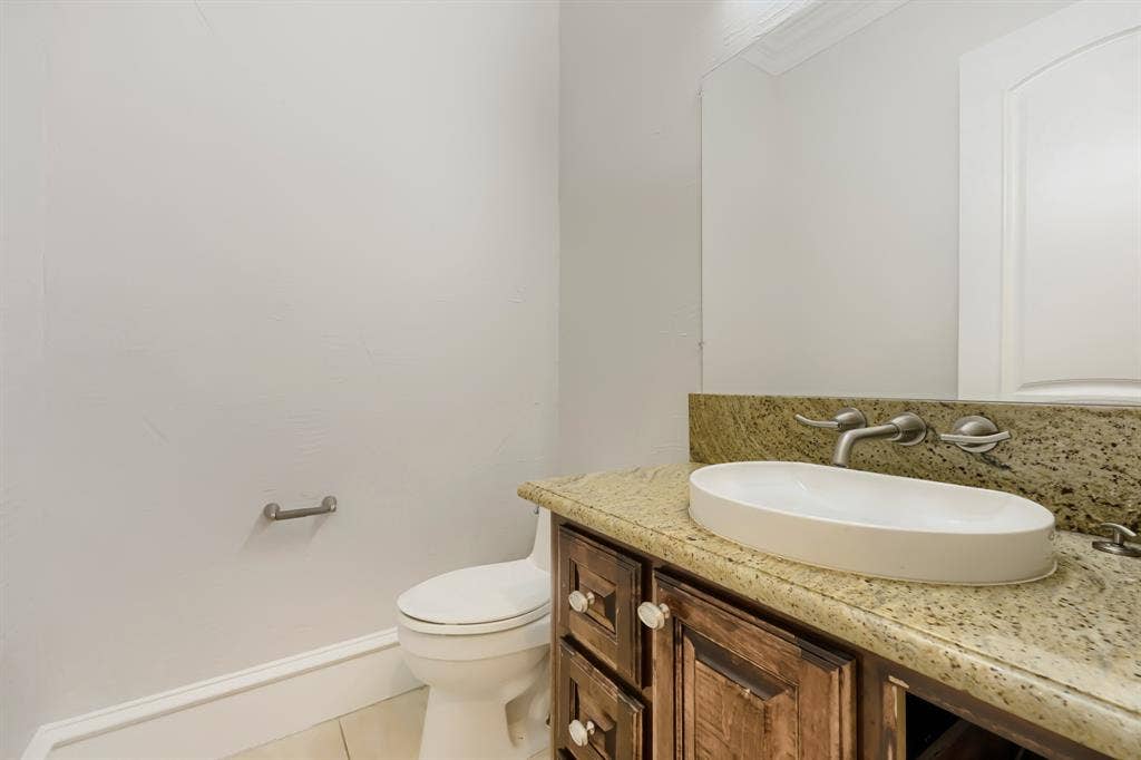 2242 Mountain Lakes Drive, Cedar Hill, TX 75104 2242 Mountain Lakes Drive, Cedar Hill, TX 75104