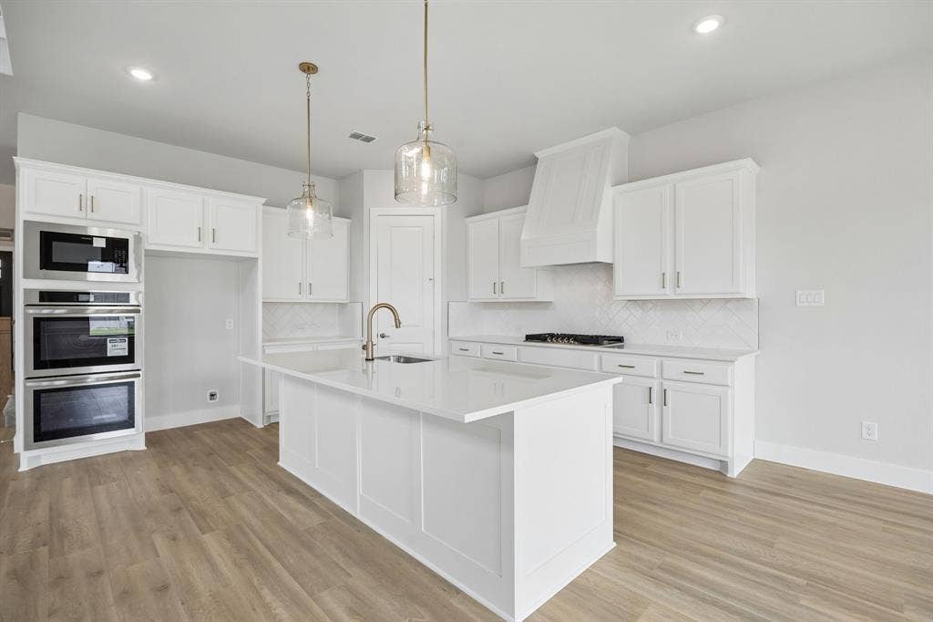 4620 Bishop Street, McKinney, TX 75071 4620 Bishop Street, McKinney, TX 75071